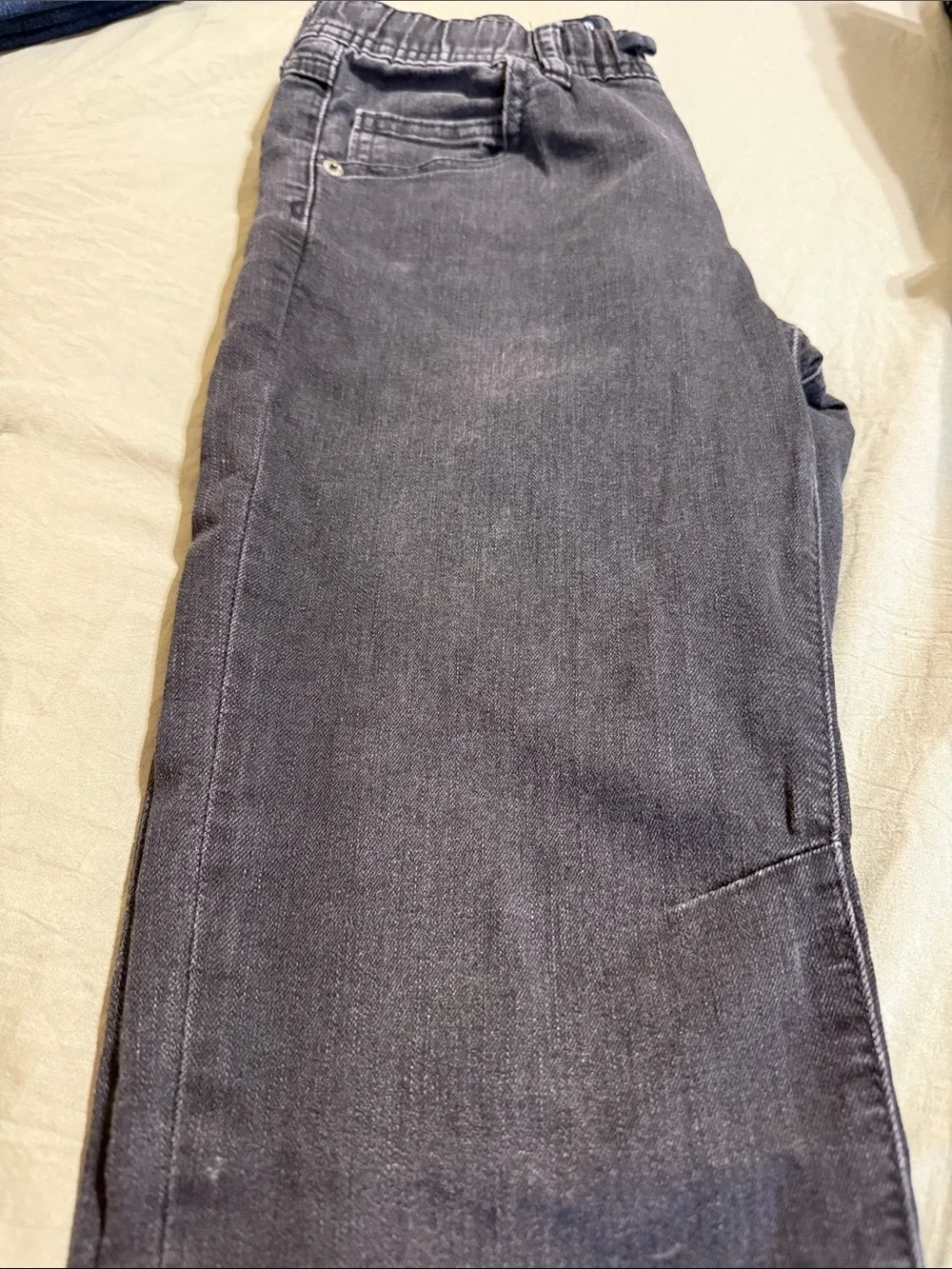 GAP Boy’s XL  Charcoal Stretch slim